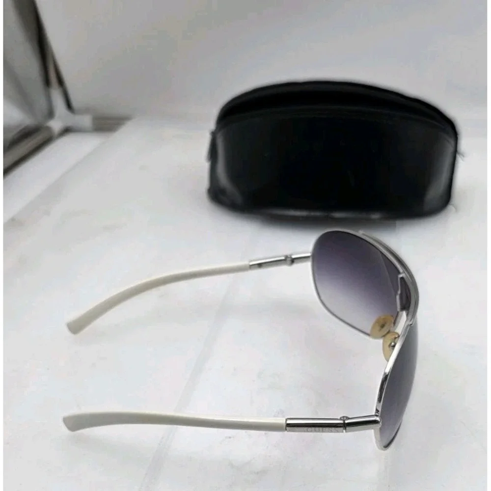 GUESS Vintage 2000's glasses